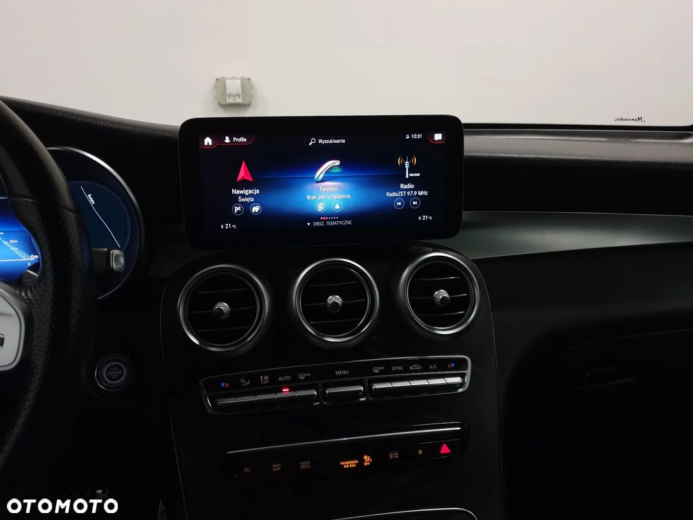 Mercedes-Benz GLC 220 d 4Matic 9G-TRONIC AMG Line Plus - 13