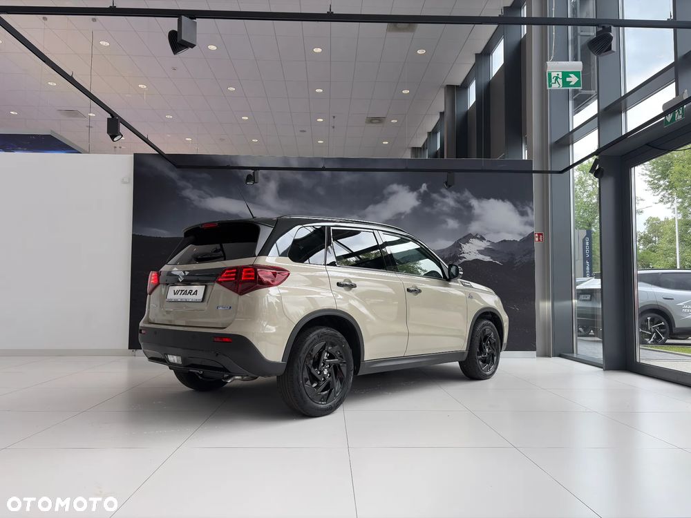 Suzuki Vitara - 3