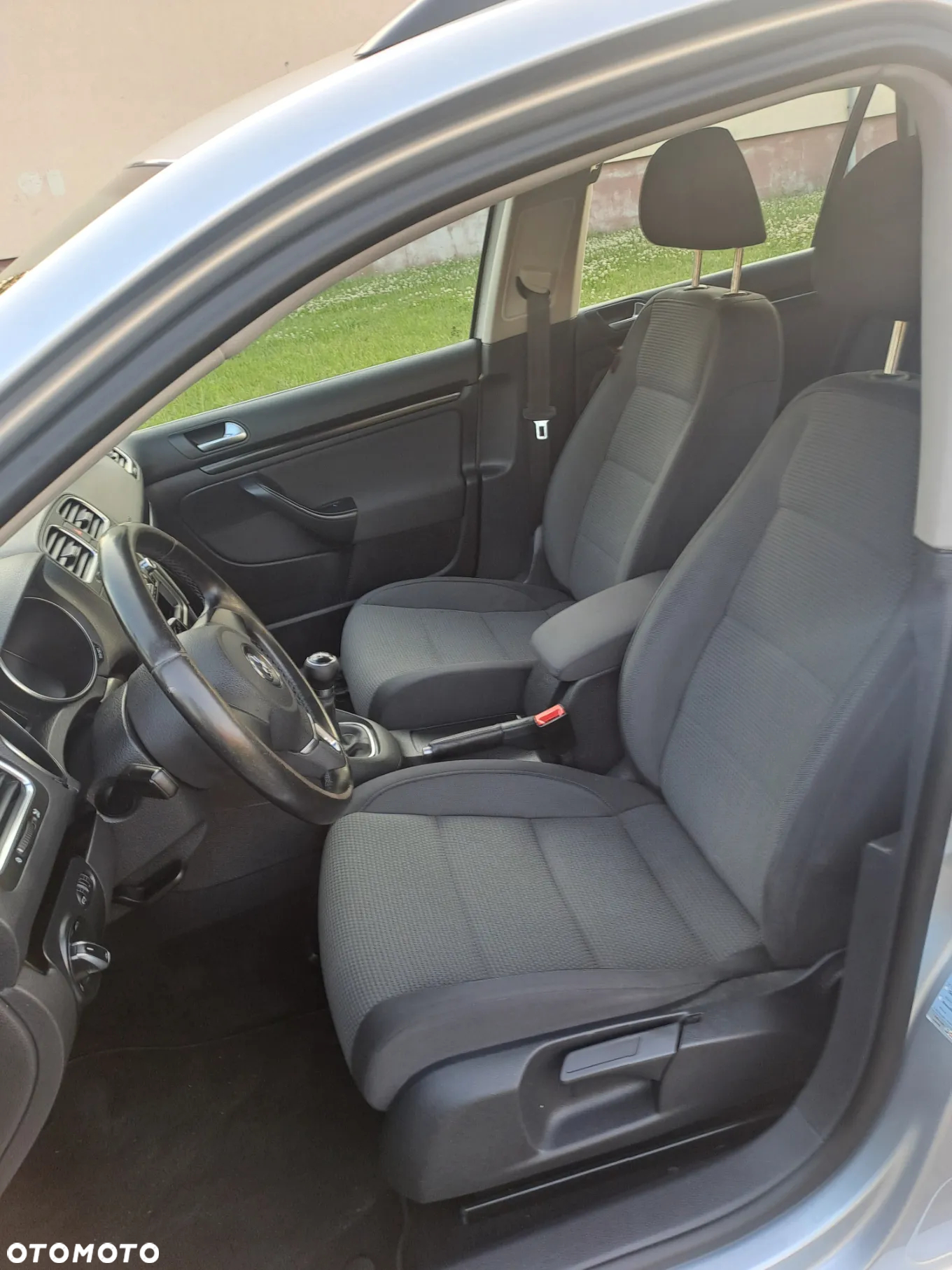 Volkswagen Golf 1.2 TSI BlueMotion Technology Comfortline - 19