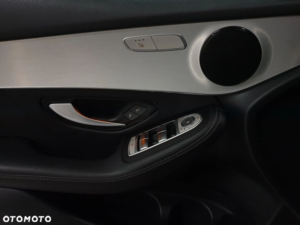 Mercedes-Benz GLC 220 d 4Matic 9G-TRONIC AMG Line Plus - 7