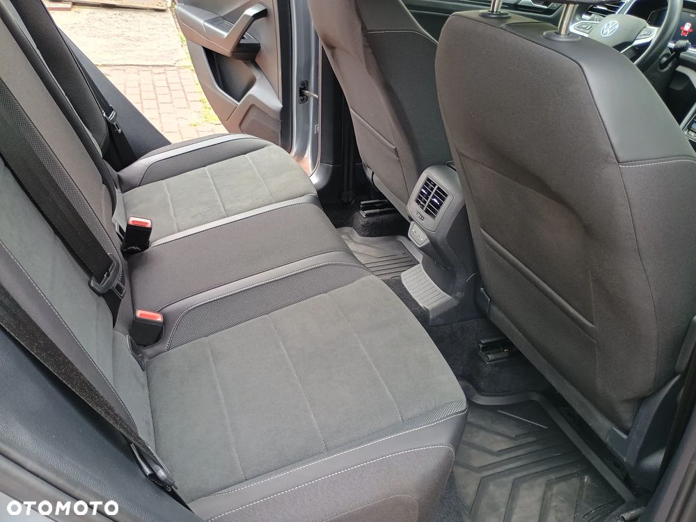 Volkswagen T-Roc 1.5 TSI Style DSG - 28