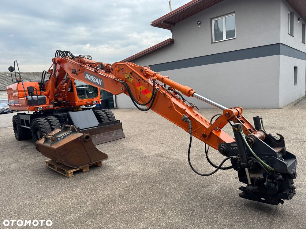 Doosan Dx 140 w - 7