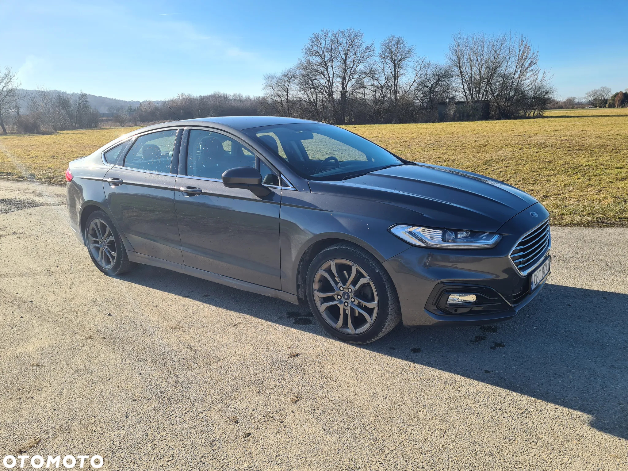 Ford Fusion - 2