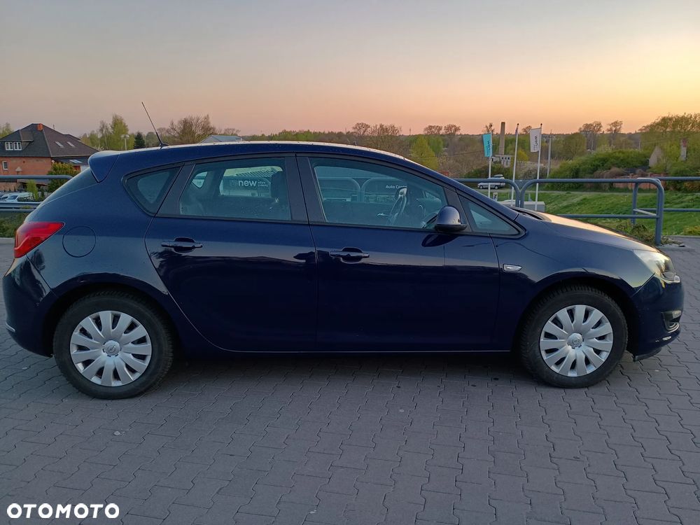 Opel Astra 1.4 ecoFLEX - 5