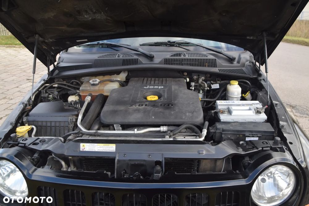 Jeep Cherokee 2.8 CRD Renegade - 17