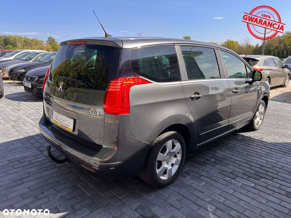 Peugeot 5008 - 11