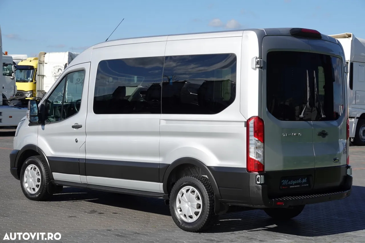 Ford TRANSIT / 6 locuri + Acces scaun cu rotile / Pentru persoane cu dizabilități / 2021 / DUPĂ CONTRACTUL DE SERVICE - 6
