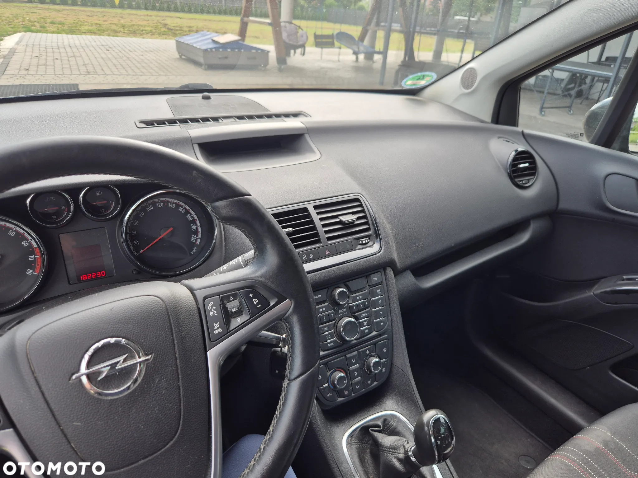 Opel Meriva - 10
