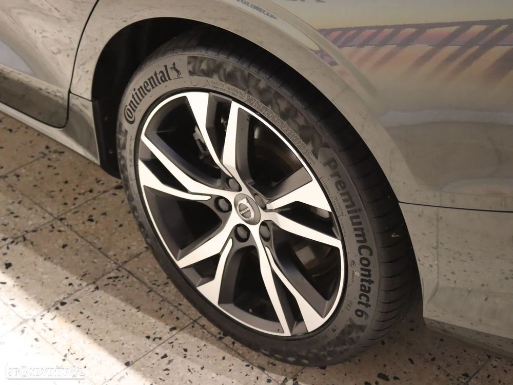 Volvo V60 2.0 T6 AWD TE Inscription - 31