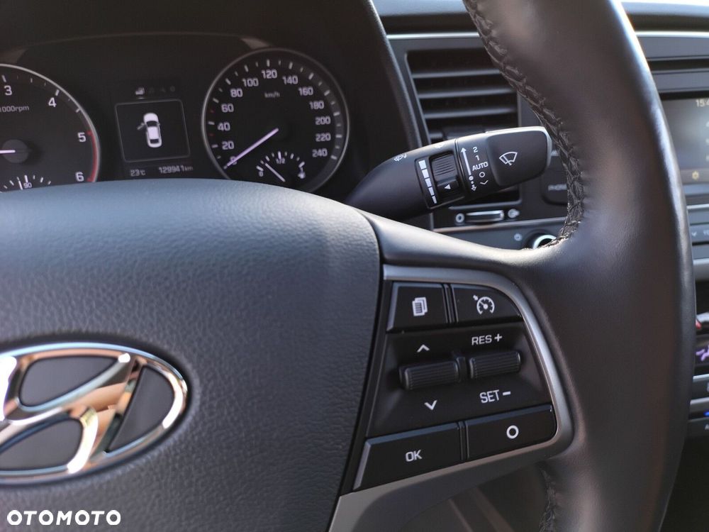 Hyundai Elantra 1.6 CRDi Style - 15