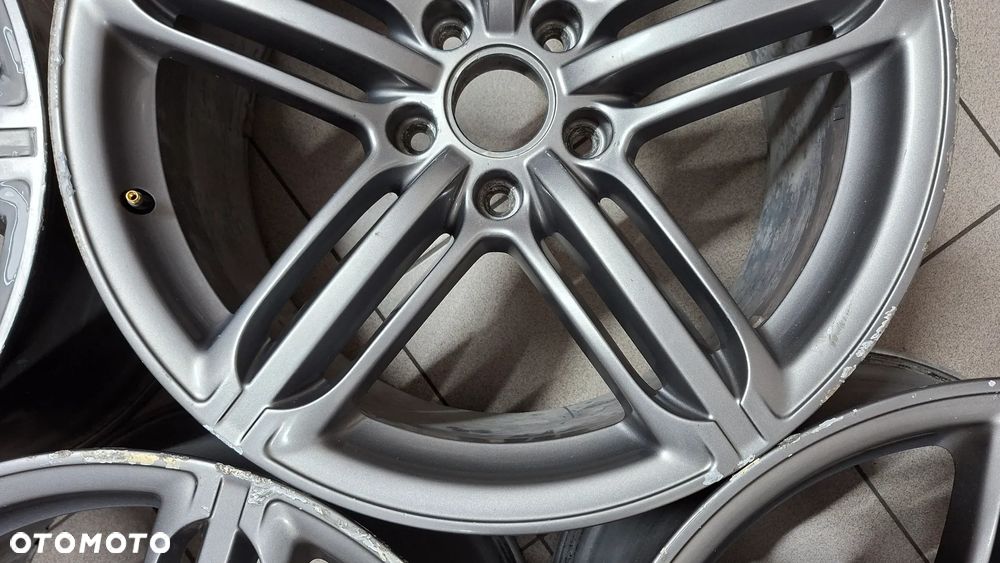Felgi Aluminiowe 21 Audi Q7 5x130 ET 44 Pompei - 9