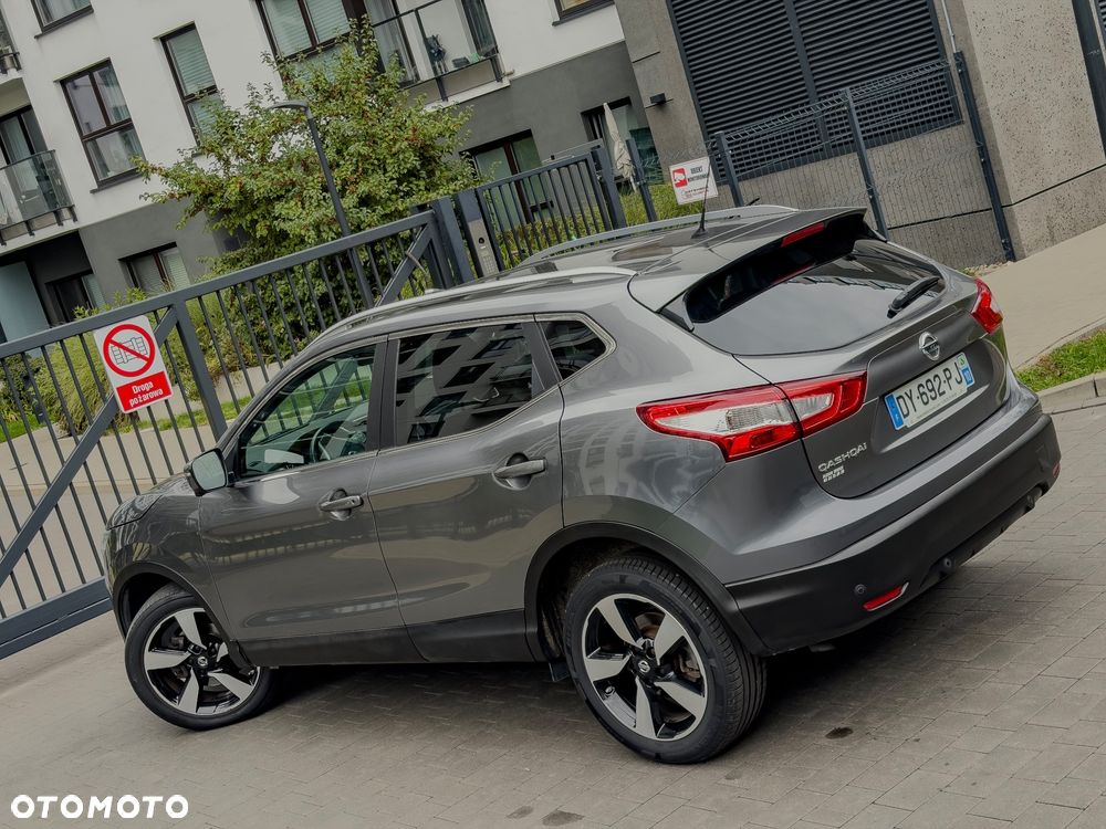 Nissan Qashqai 1.2 DIG-T N-Vision - 17