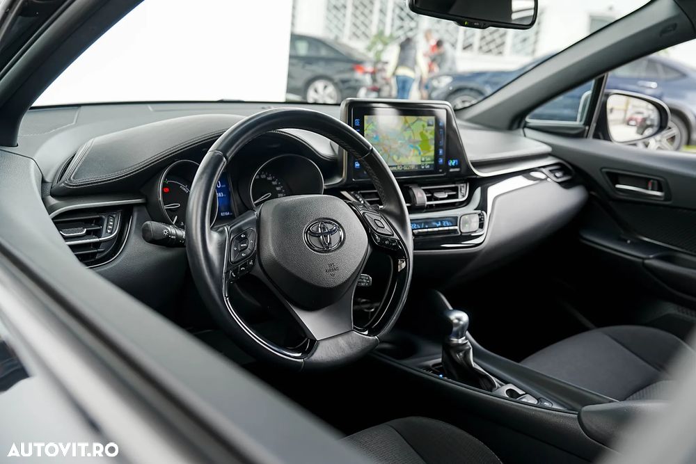 Toyota C-HR Style - 17