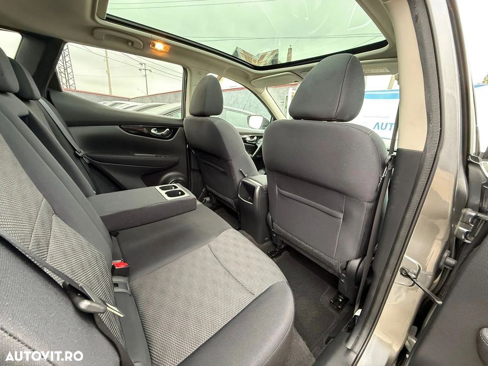 Nissan Qashqai 1.5 DCI N-Connecta - 18