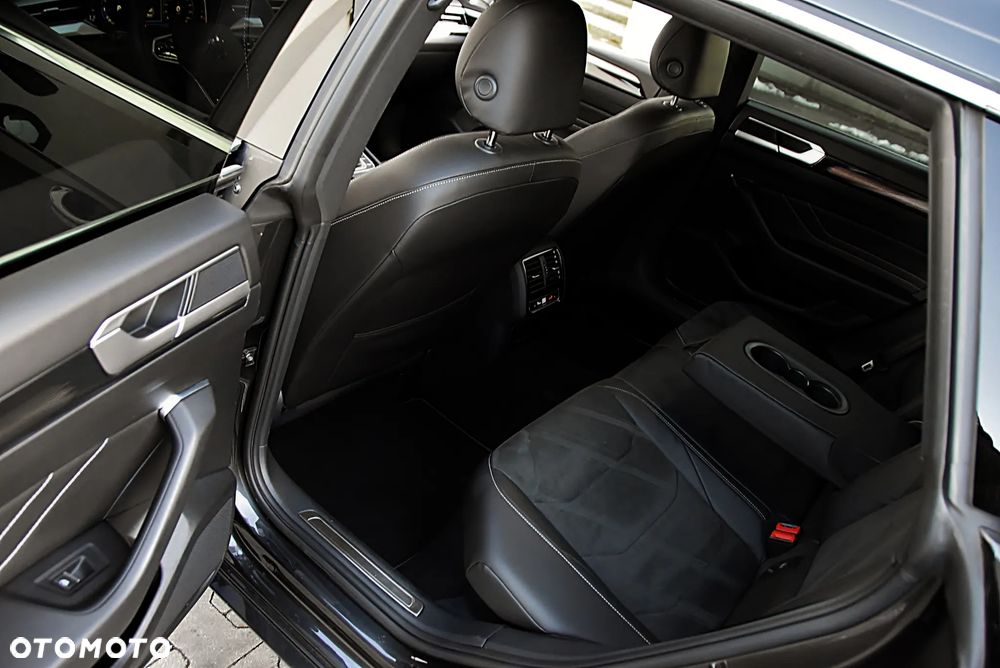 Volkswagen Arteon 2.0 TSI R-Line DSG - 24
