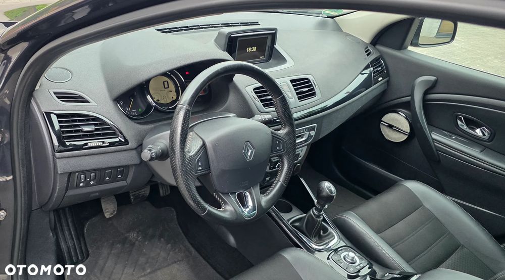 Renault Megane ENERGY dCi 130 Start & Stopp Bose Edition - 13