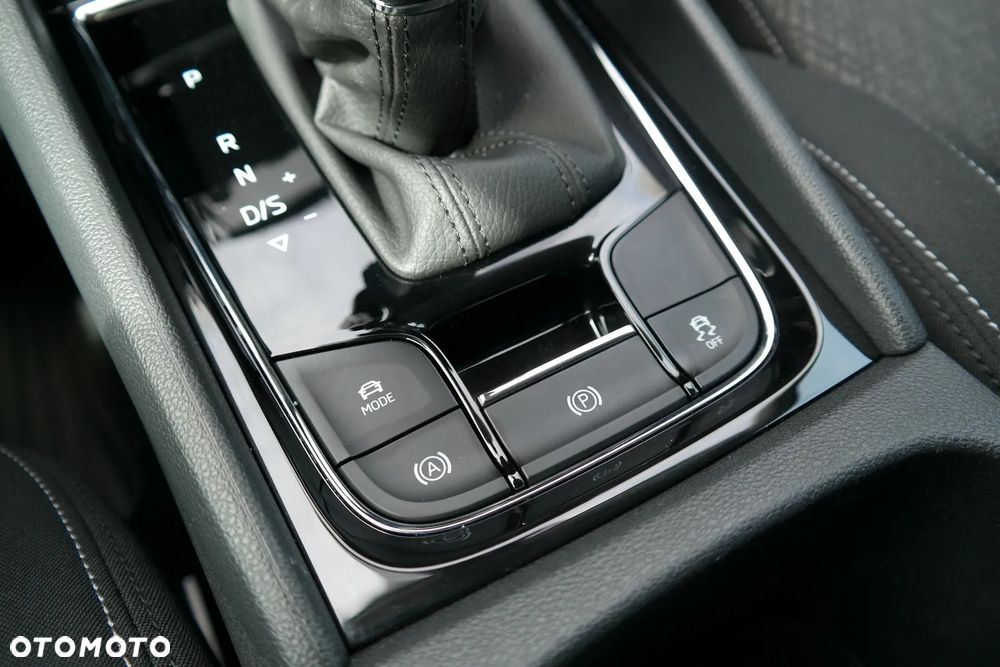 Skoda Karoq 1.5 TSI ACT Style DSG - 31