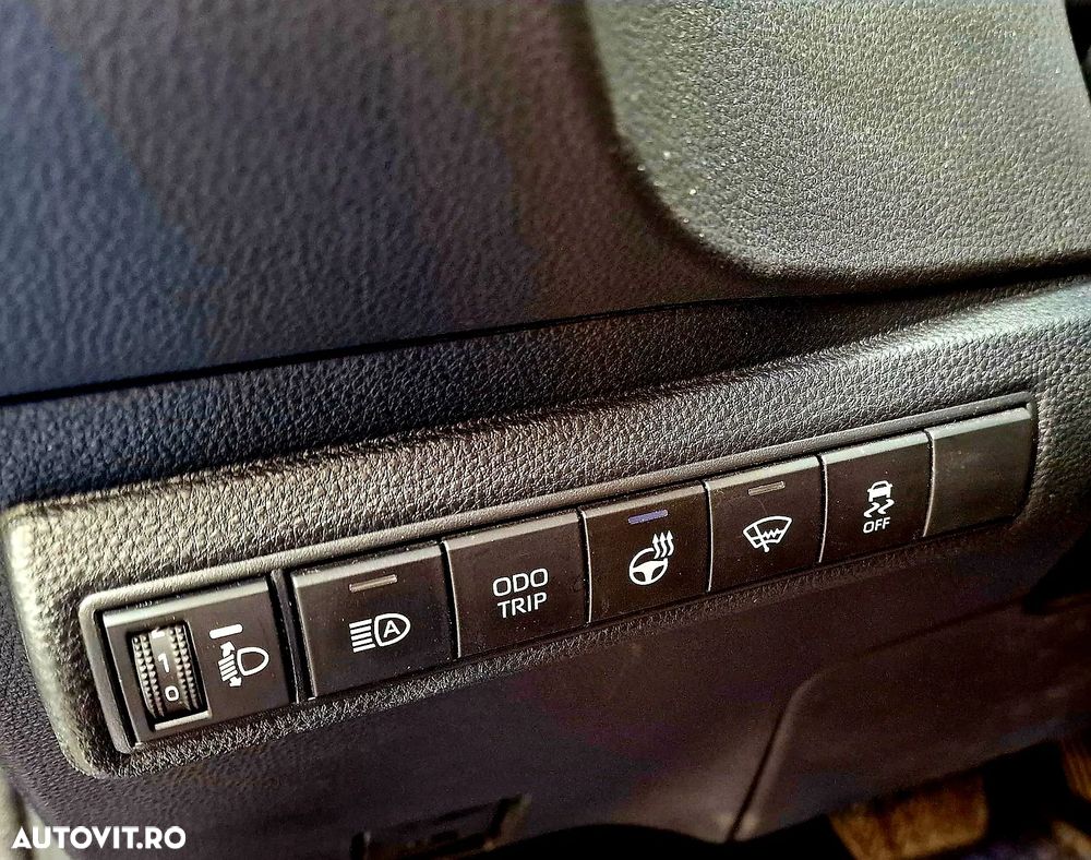 Toyota Corolla 1.8 Hybrid Touring Sports Black&White - 11