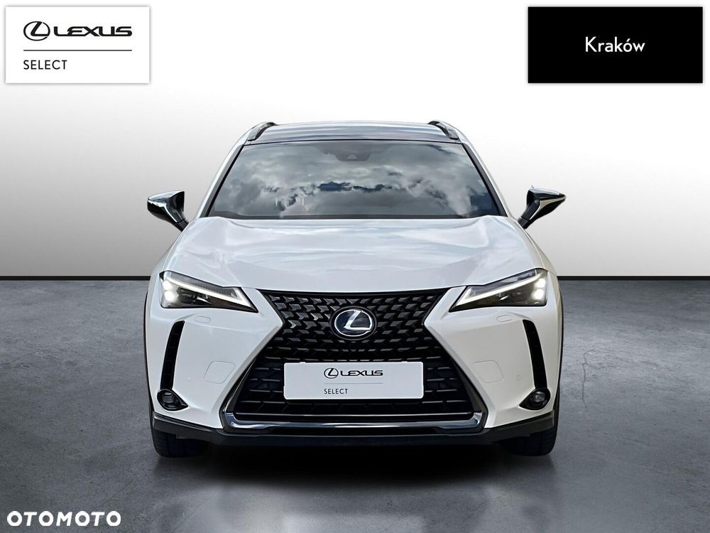 Lexus UX - 8