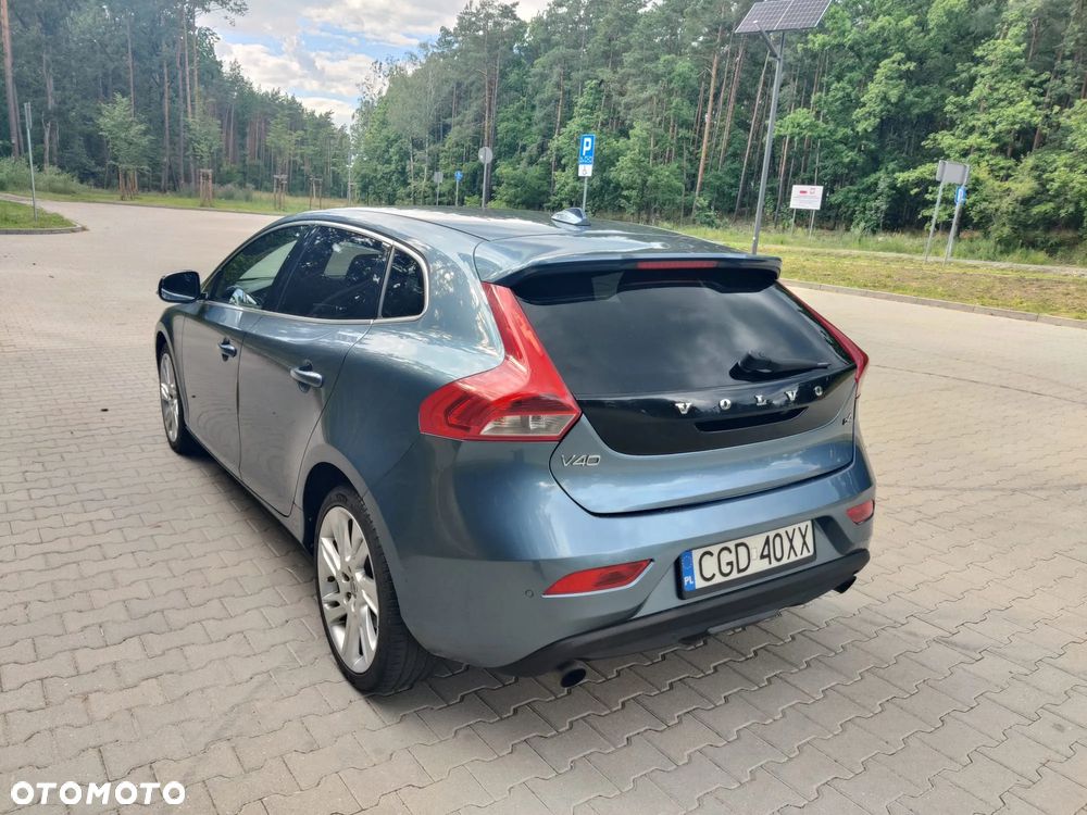 Volvo V40 D4 Summum - 6