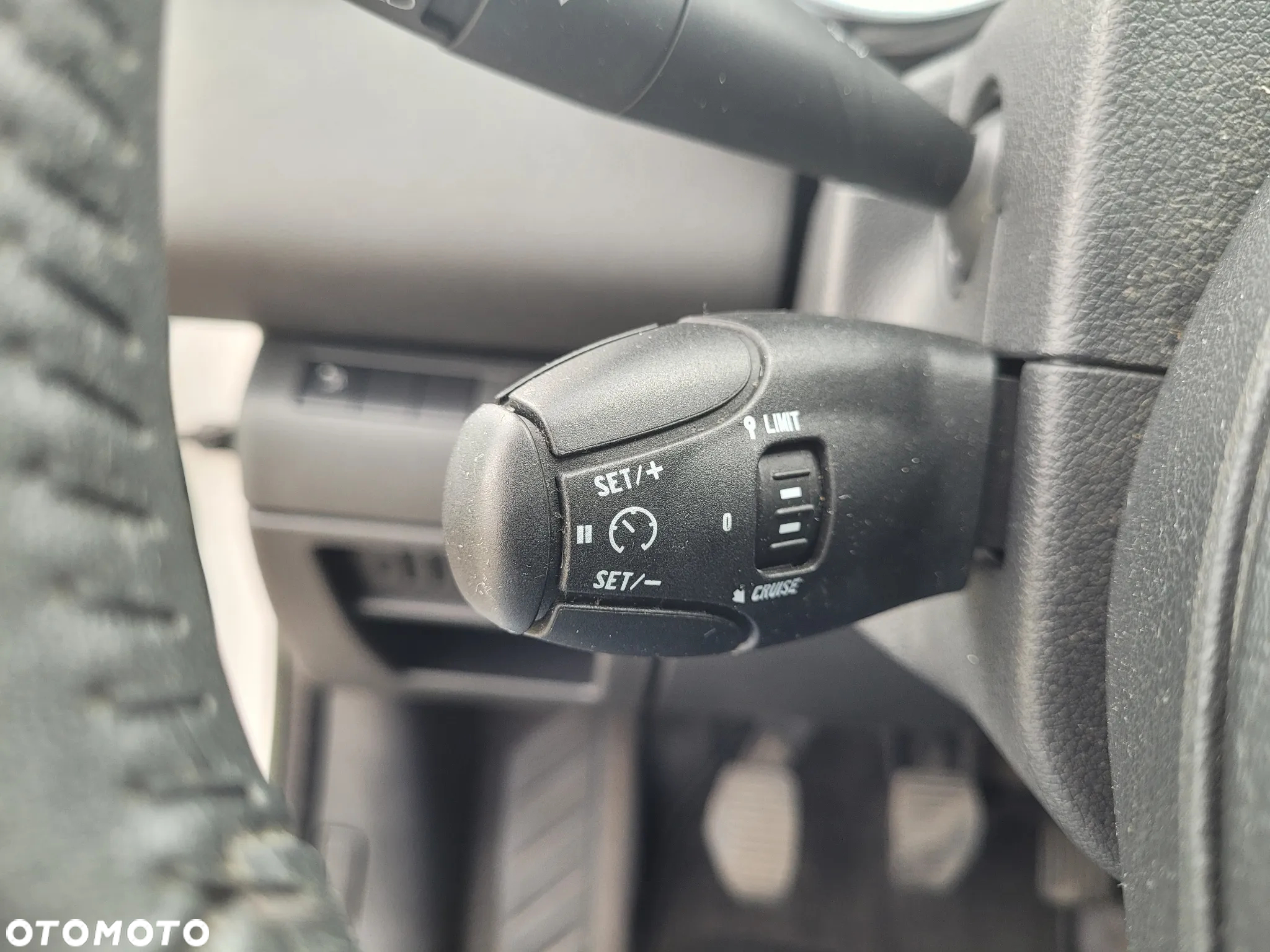 Peugeot 3008 1.6 Allure - 22