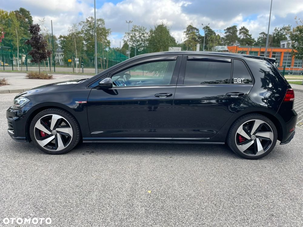 Volkswagen Golf VIII 2.0 TSI GTI DSG - 18