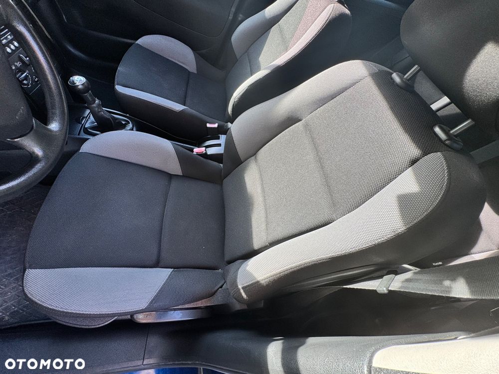 Peugeot 207 1.4 16V Sporty - 10