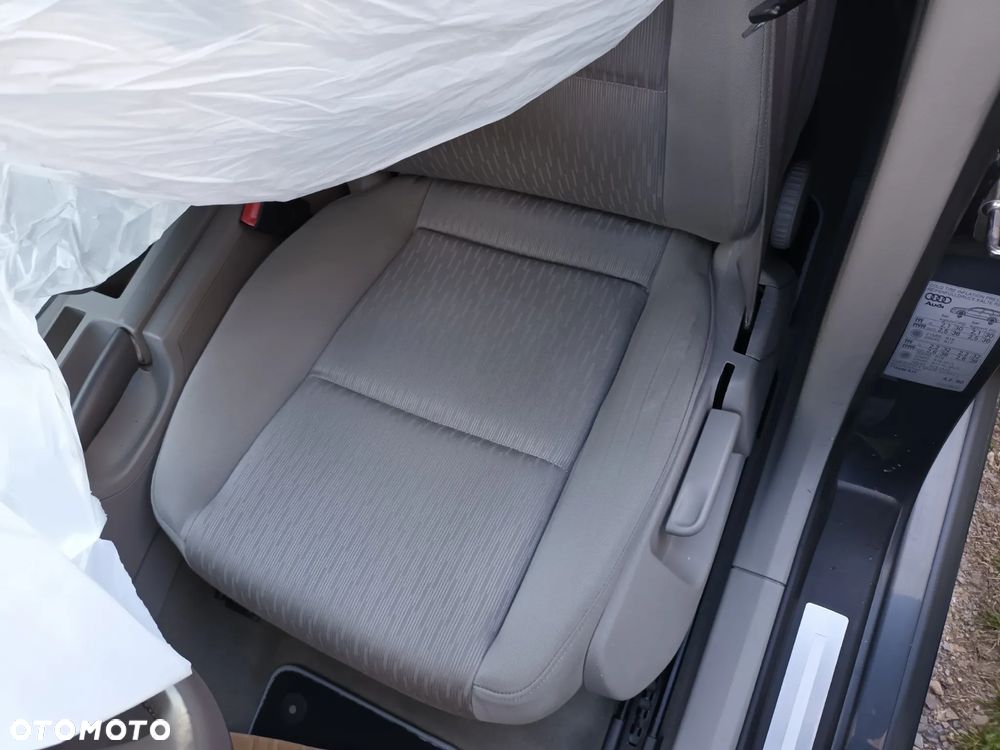 Audi A4 Avant 1.6 - 18