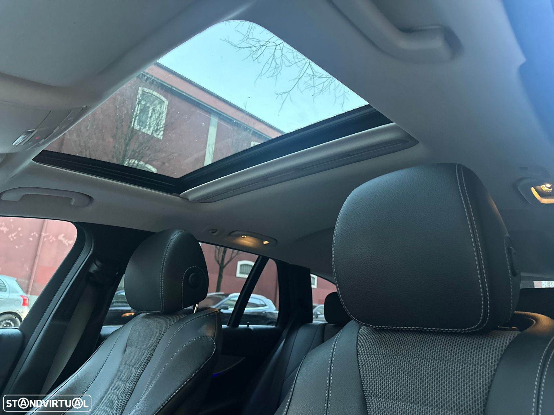 Mercedes-Benz E 300 de Avantgarde - 9