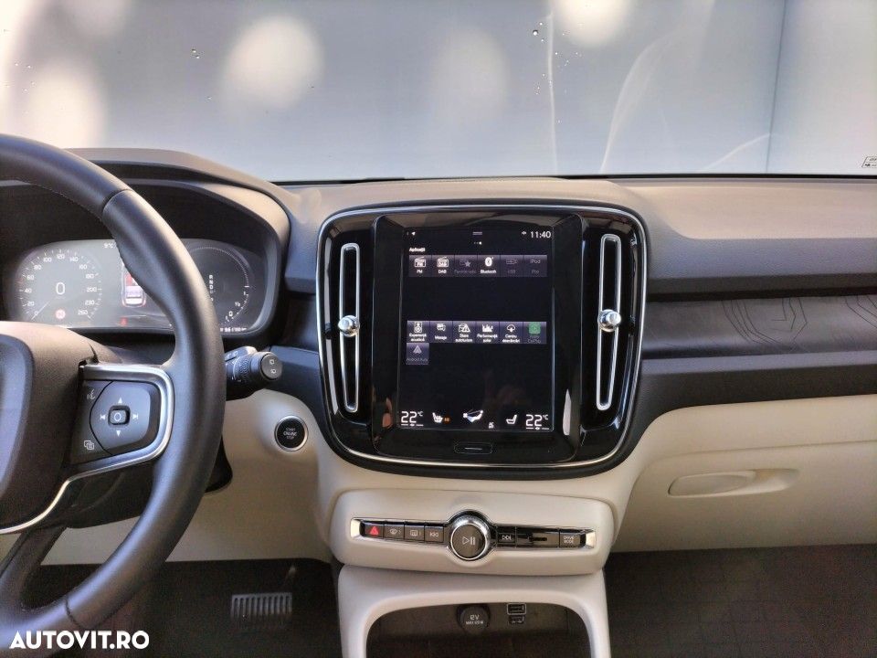 Volvo XC 40 - 9