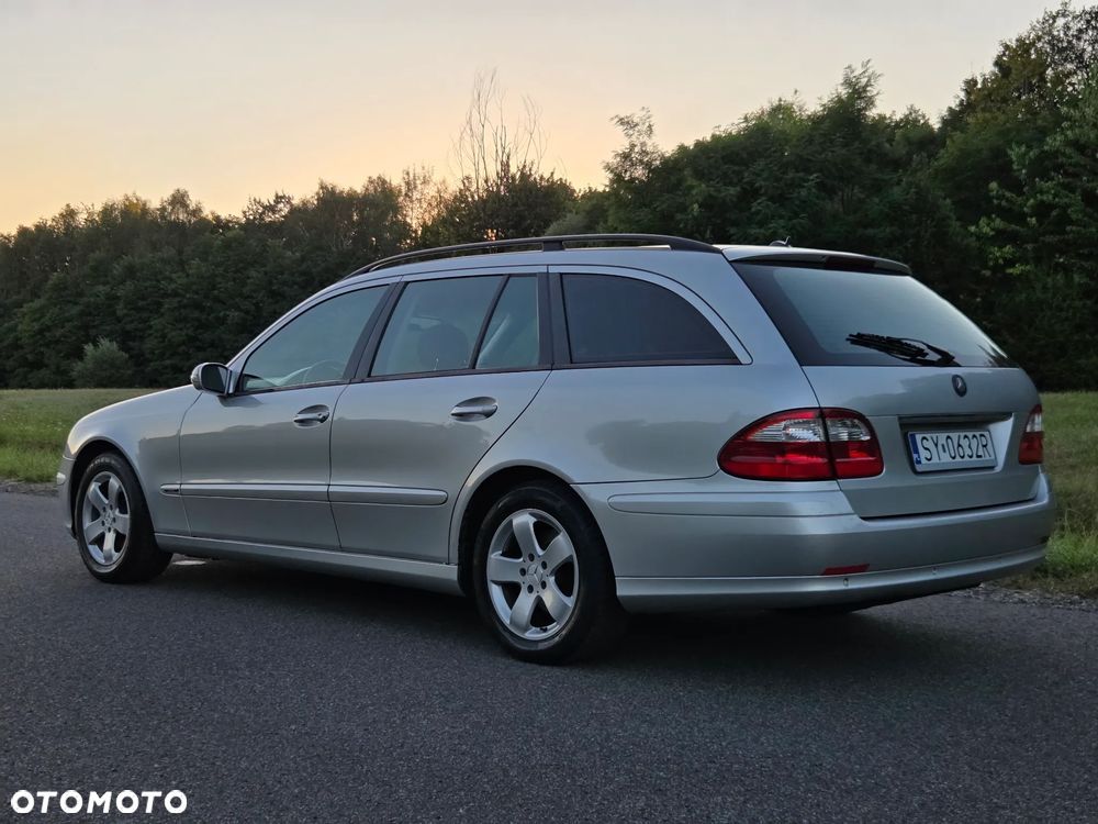 Mercedes-Benz Klasa E 220 CDI T Classic - 7