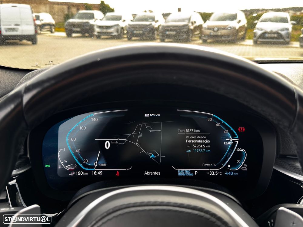 BMW 530 e Pack M - 22