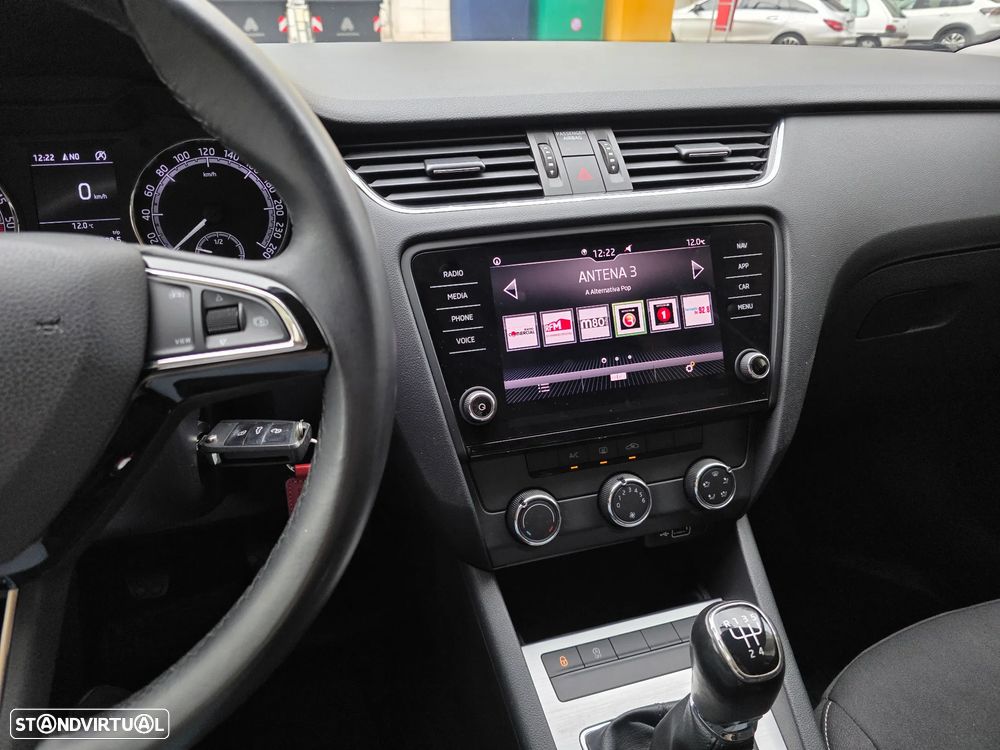 Skoda Octavia Break 1.6 TDi Ambition - 60