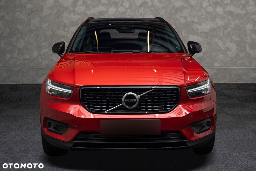 Volvo XC 40 T5 Twin Engine DKG R-Design - 2