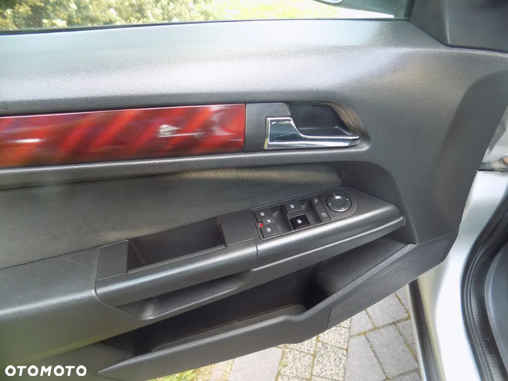 Opel Astra 1.6 Elegance - 23