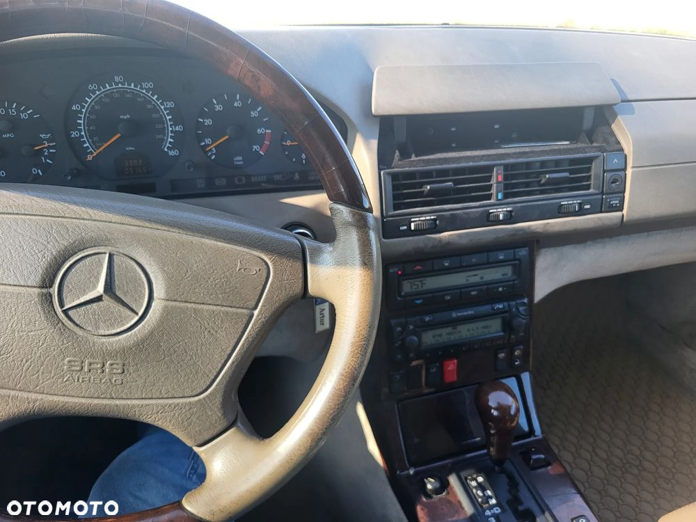 Mercedes-Benz SL - 14