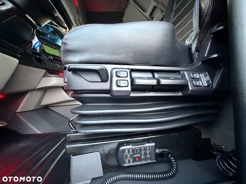 Scania 530s Pusher 6x2/4 oś skretna twinsteer v8 scania perfekcyjny stan pełna możliwa opcja - 38