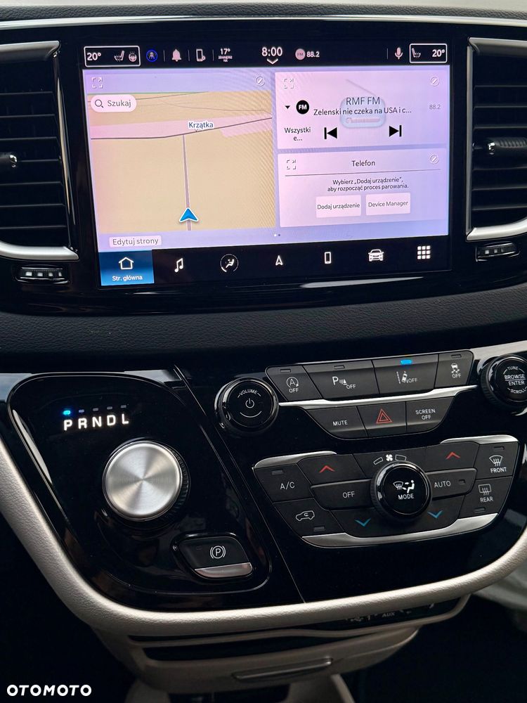 Chrysler Pacifica - 18