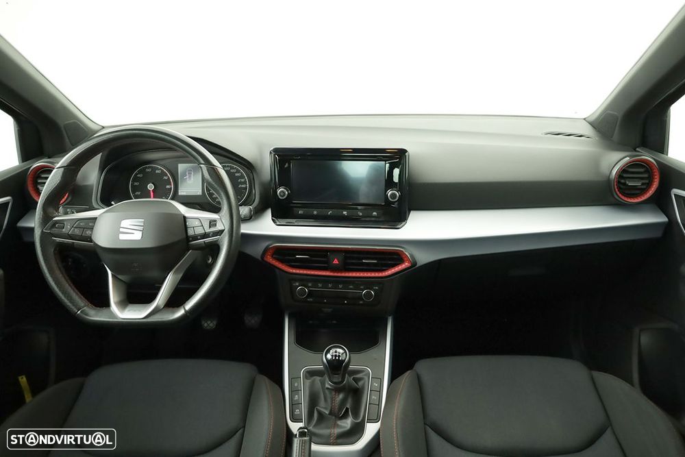 SEAT Arona 1.0 TSI FR - 8