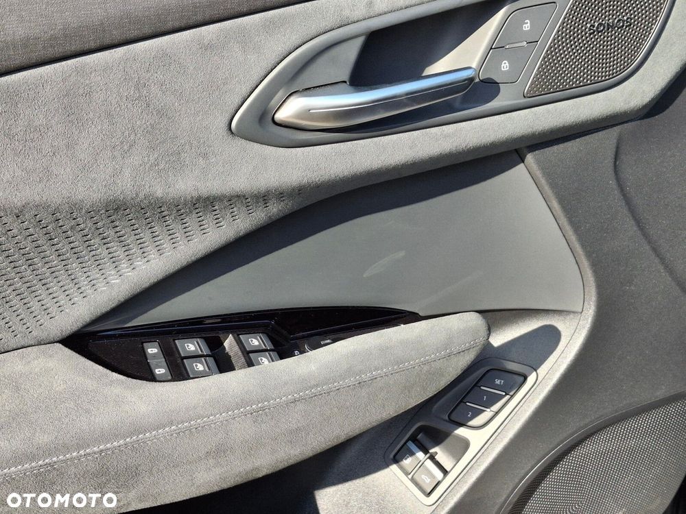 Audi Q3 Sportback - 15