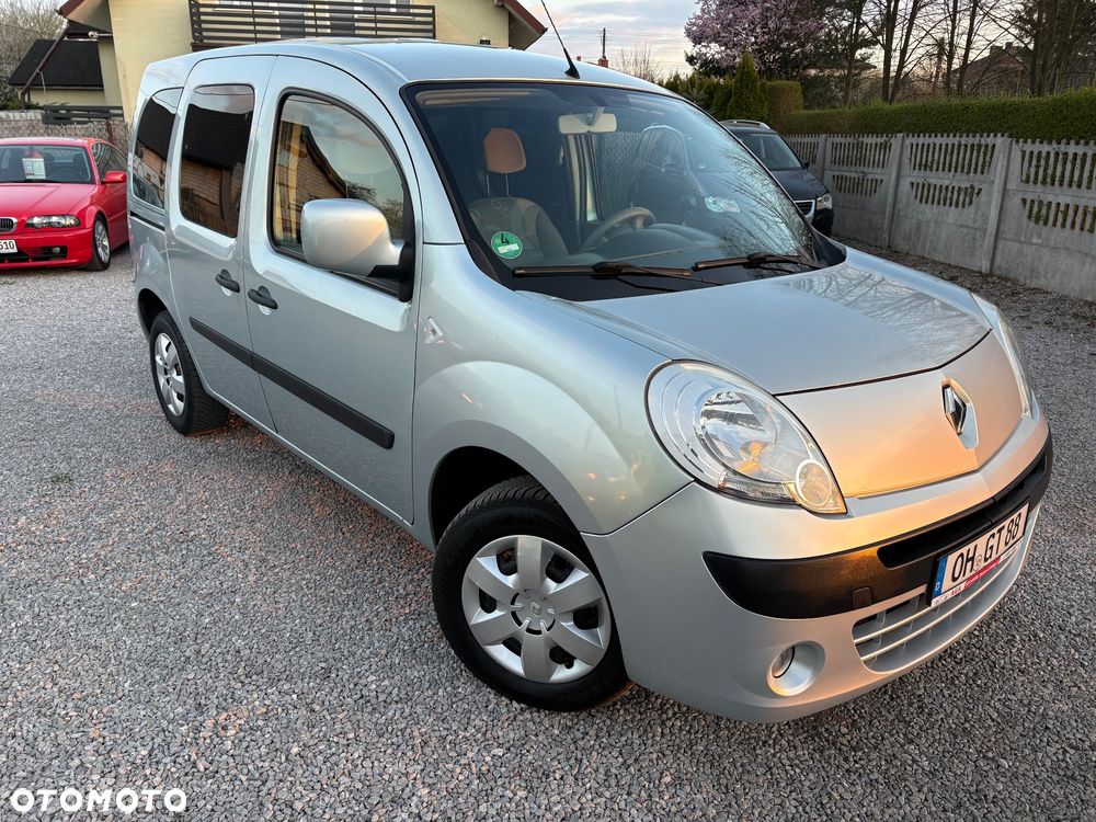 Renault Kangoo 1.6 8V Happy Family - 11