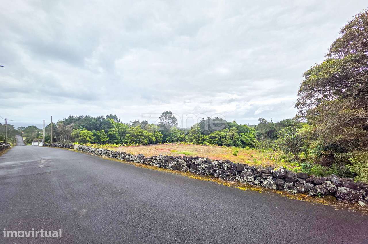 Terreno com 484m2 em Santa Luzia na Ilha do Pico - Grande imagem: 5/17