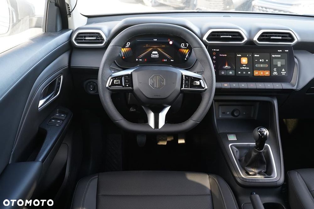 MG ZS 1.5 Excite - 10