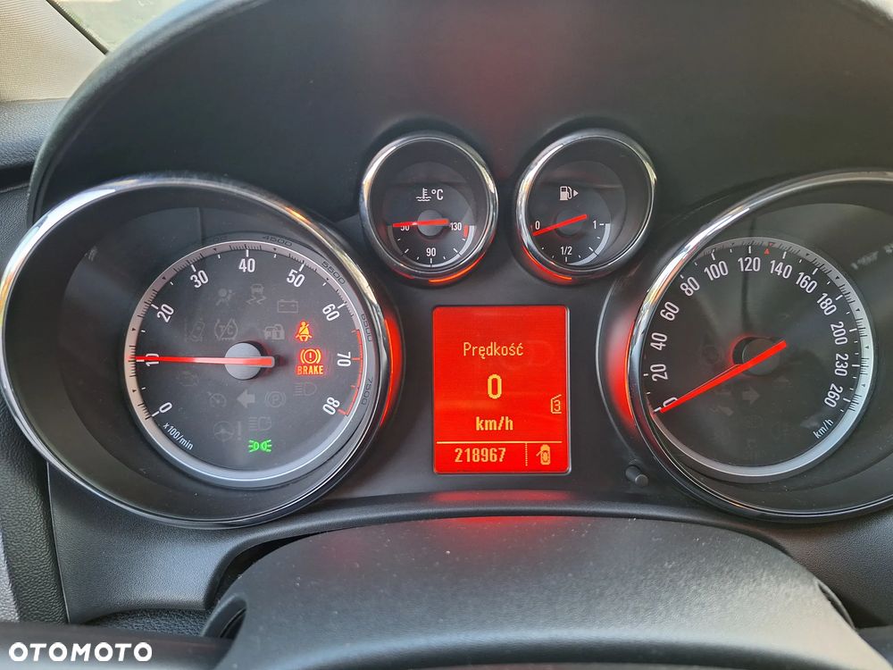 Opel Astra 1.4 Turbo - 14