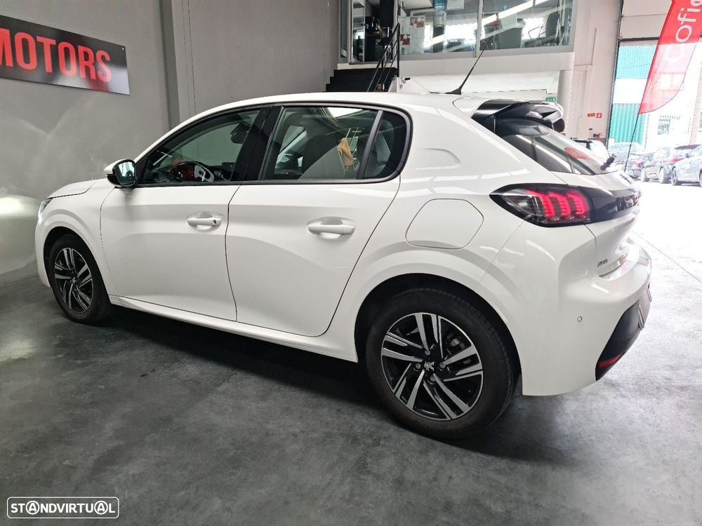 Peugeot 208 1.5 BlueHDi Allure - 23