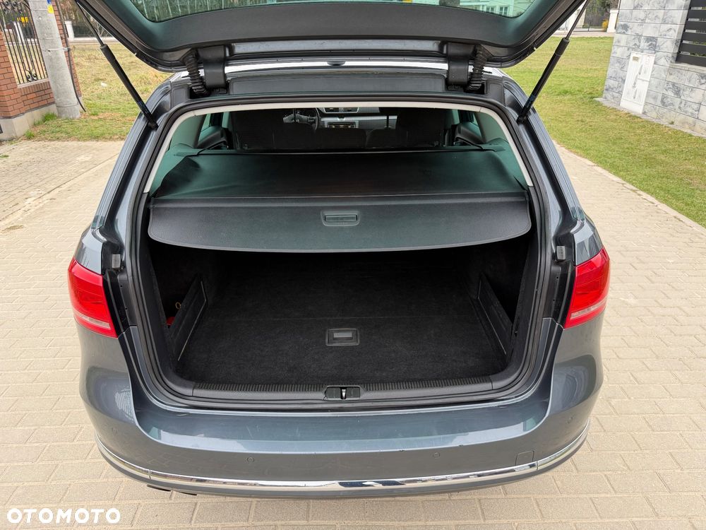 Volkswagen Passat 2.0 Blue TDI DPF Highline - 34