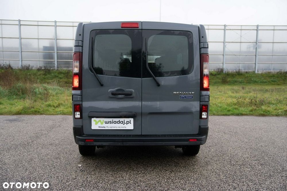 Renault Trafic 2022 photo 5