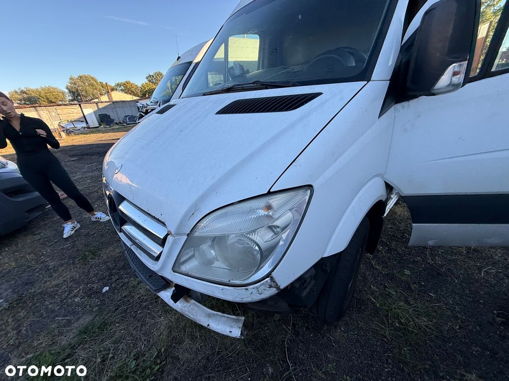Mercedes sprinter w906 crafter drzwi tylne tył skrzydła maxi białe prawe lewe przednie boczne przesuwne maska błotnik prawy lewy pas przedni z chłodnicami zderzak lampy prawa lewa przód - 19