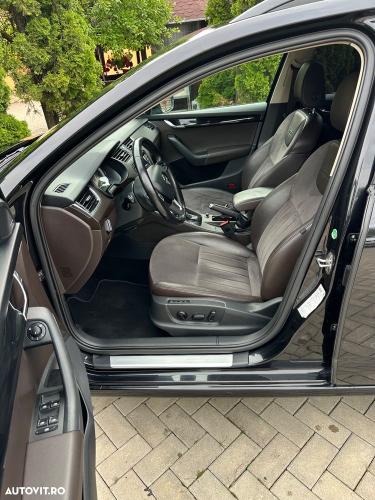 Skoda Octavia 2.0 TDI DSG L&K - 15