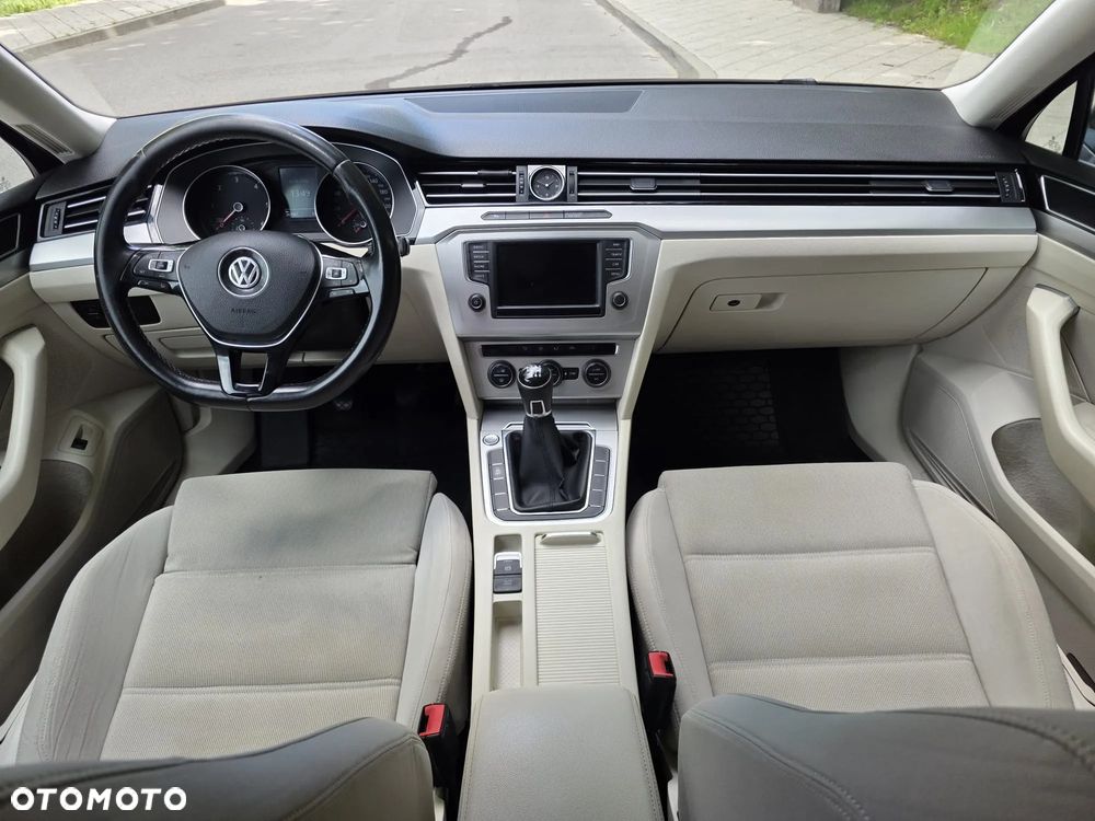 Volkswagen Passat 2.0 TDI BMT Comfortline - 4